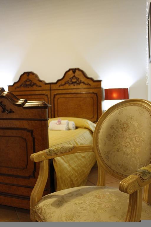 Amalfitani Salerno Centro Bed & Breakfast Room photo
